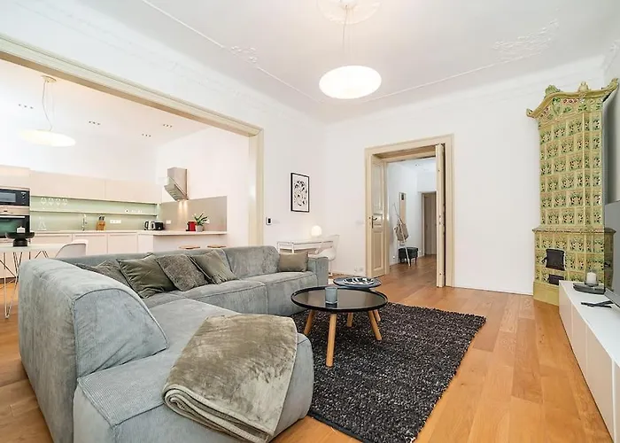 아파트 Stylish 2-bedroom With Balcony 프라하